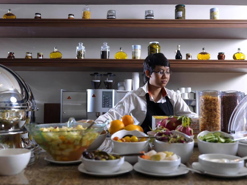 Staybridge Suites Yas Island Abu Dhabi By Ihg Dış mekan fotoğraf